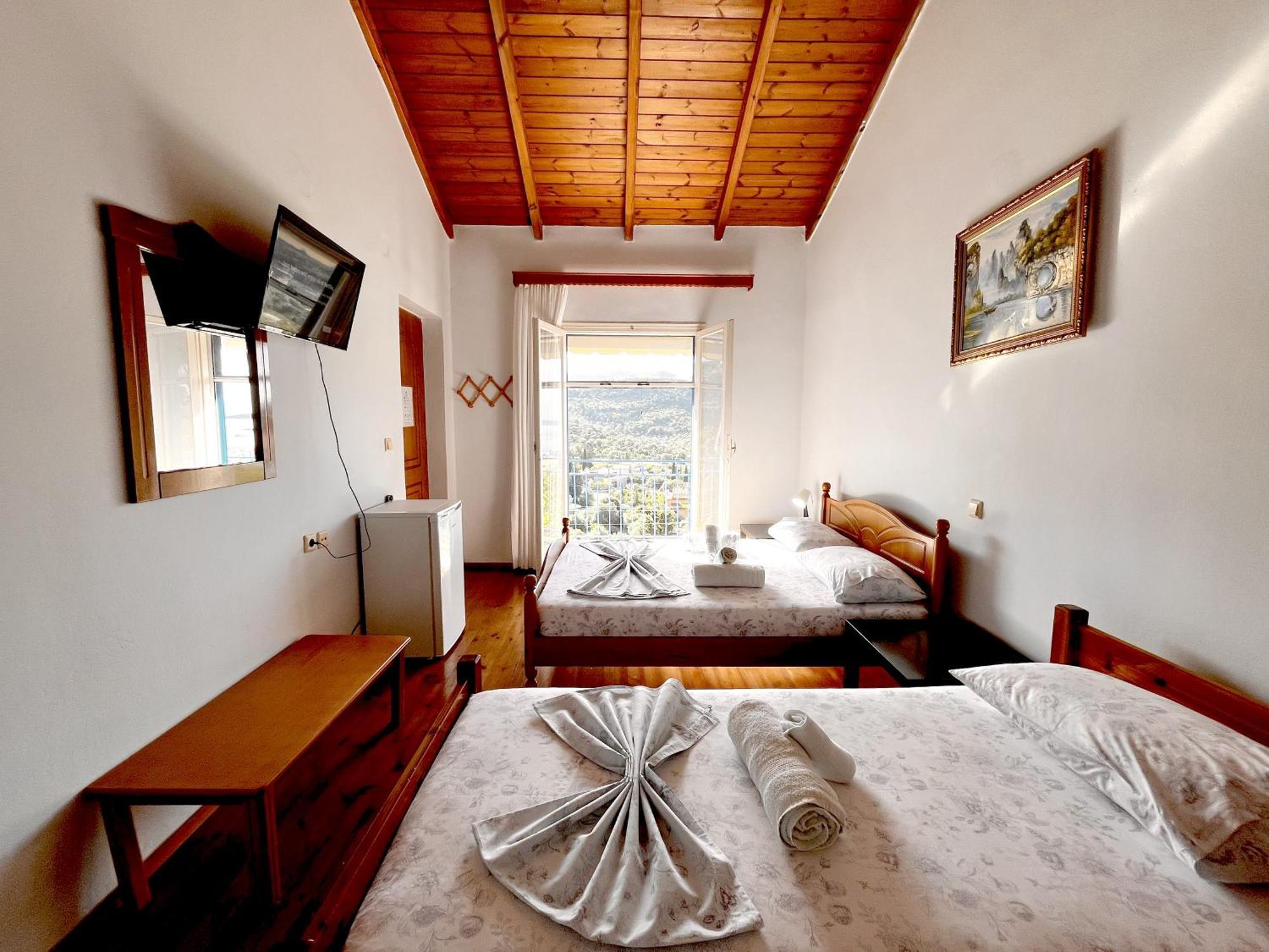Отель Sea Horizon House Alexis Химара Экстерьер фото