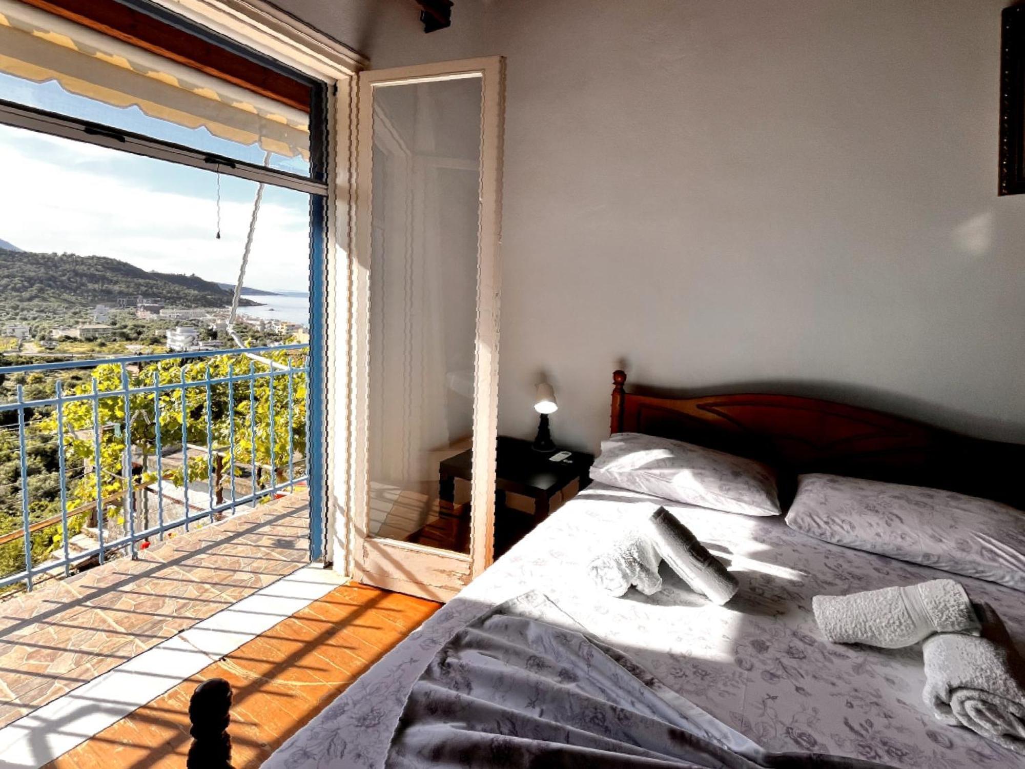 Отель Sea Horizon House Alexis Химара Экстерьер фото