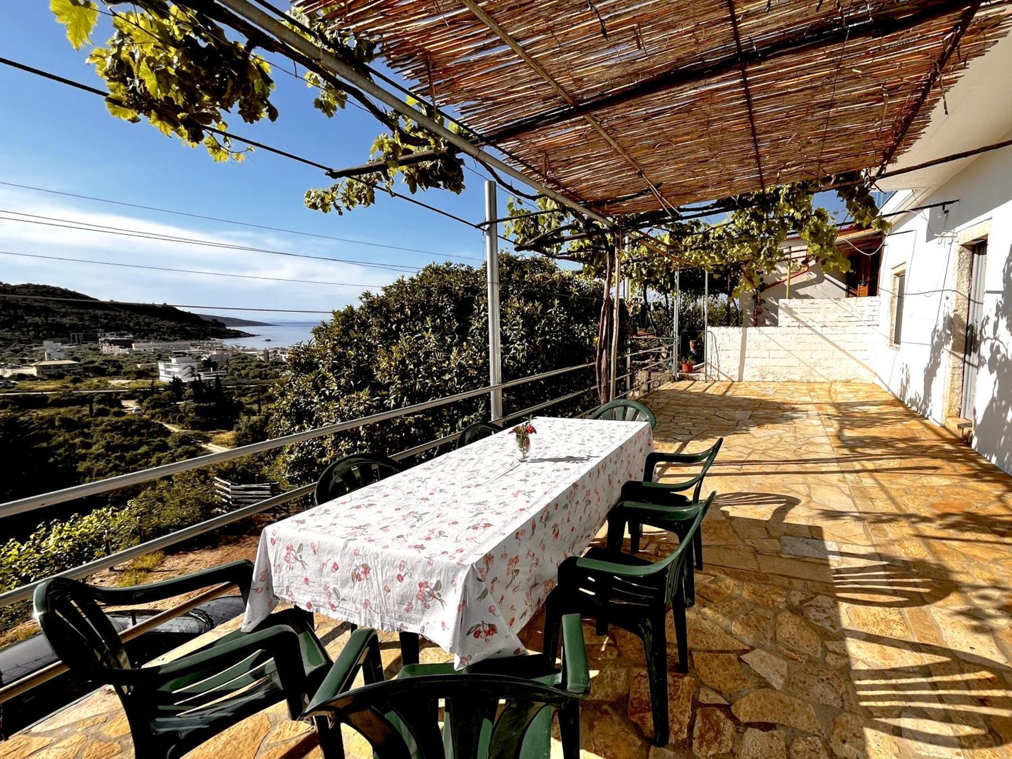 Отель Sea Horizon House Alexis Химара Экстерьер фото