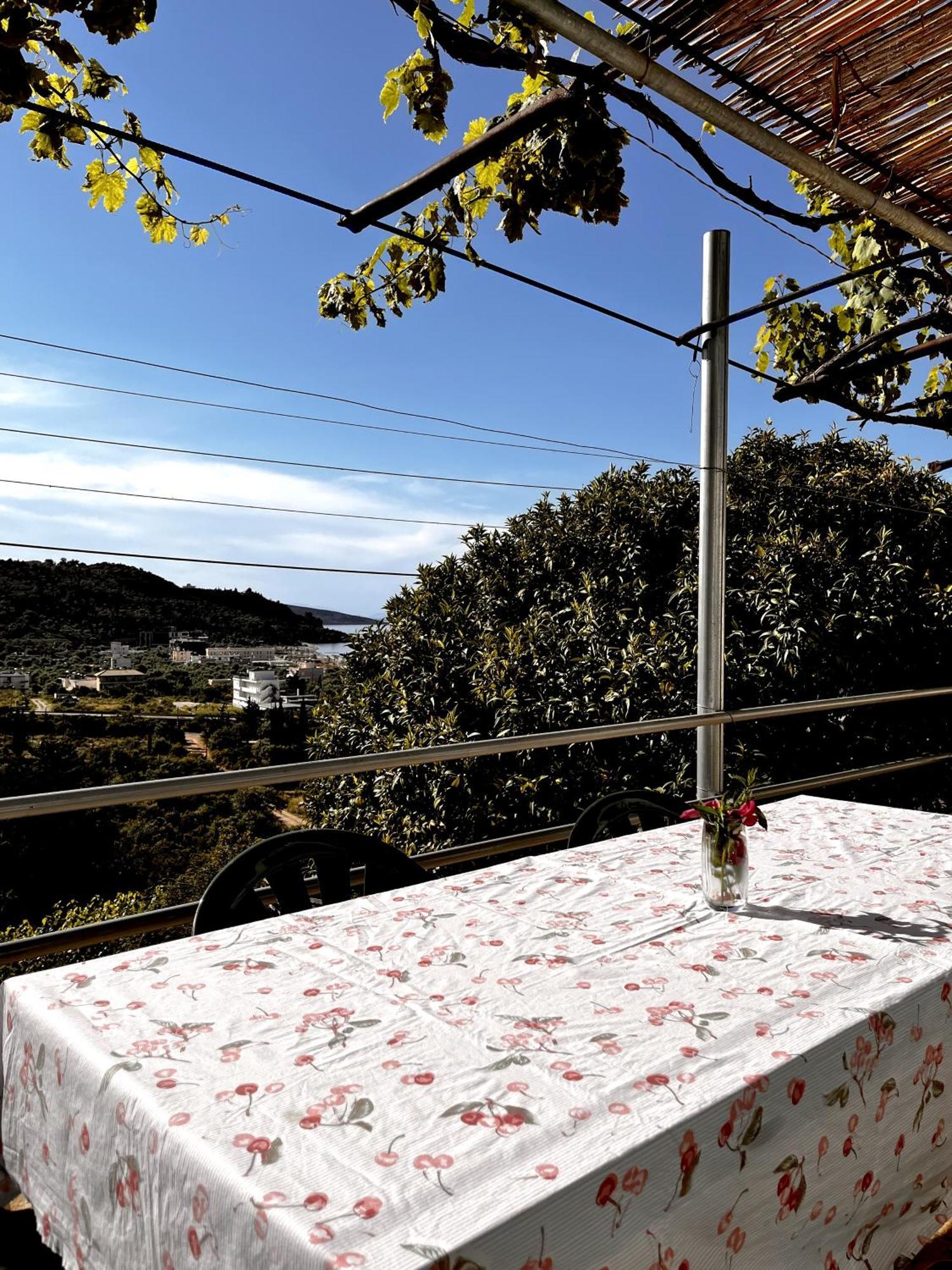 Отель Sea Horizon House Alexis Химара Экстерьер фото